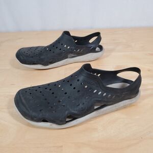 Crocs Swiftwater Wave Men’s Sz 11 Black Slip On Rubber Iconic Comfort Sandals